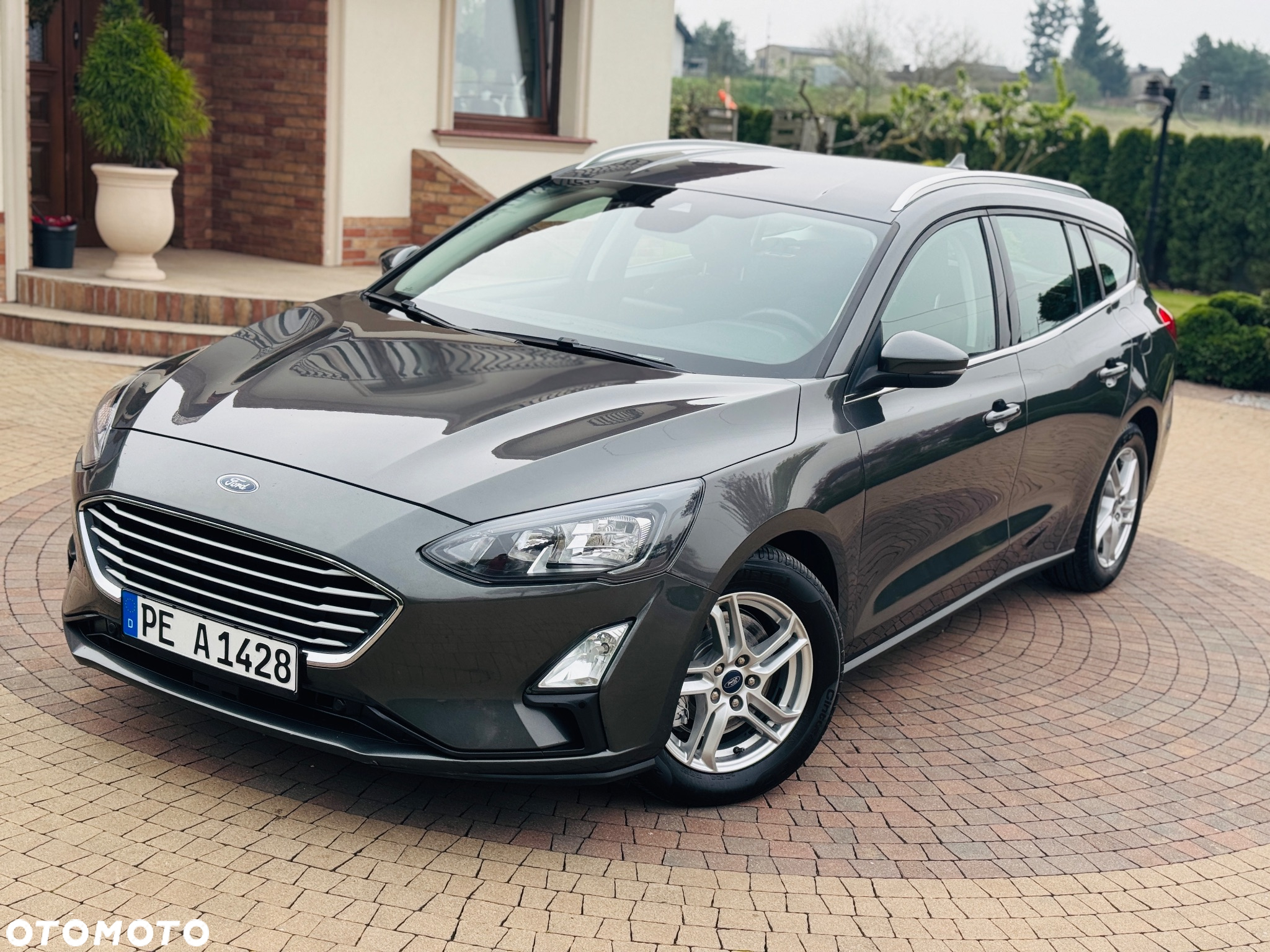 Ford Focus 1.5 EcoBlue Start-Stopp-System ACTIVE STYLE - 2