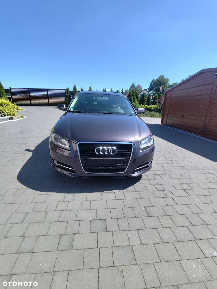 Audi A3 Sportback 1.6 TDI S tronic Attraction - 2