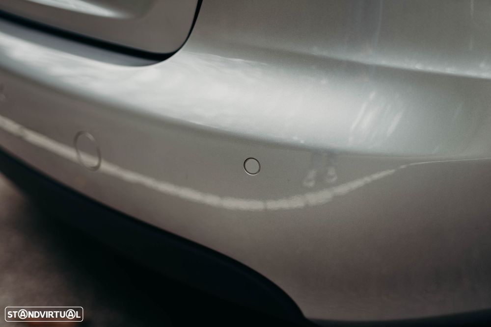 Audi A4 Avant 2.0 TDI Advance - 27