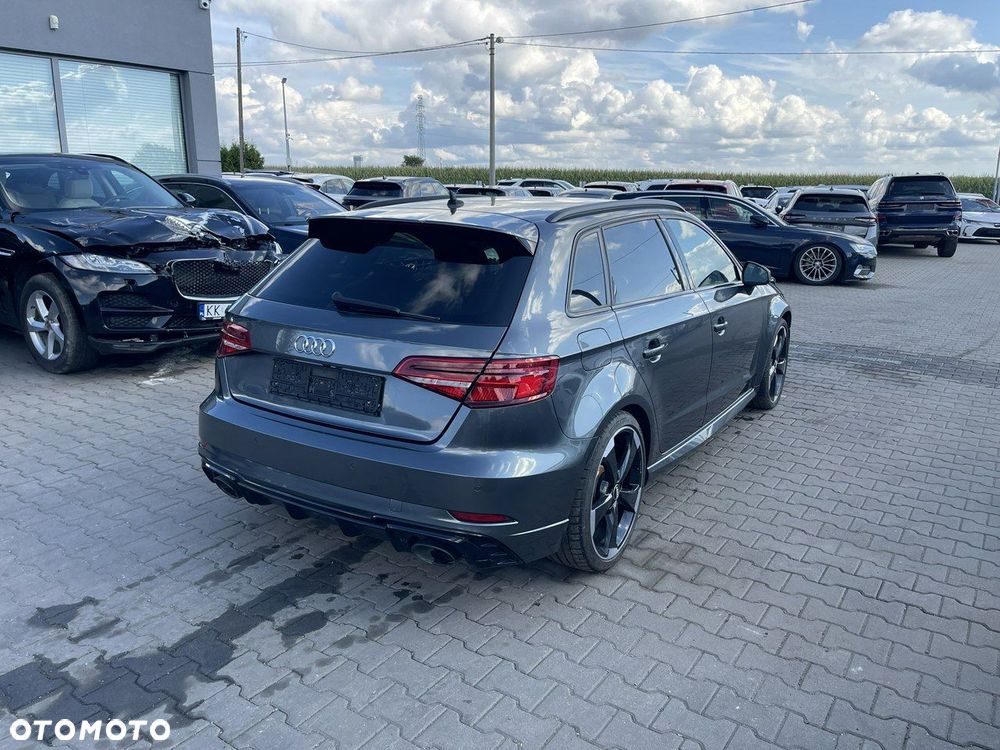 Audi RS3 Sportback 2.5 TFSI Quattro S tronic - 2