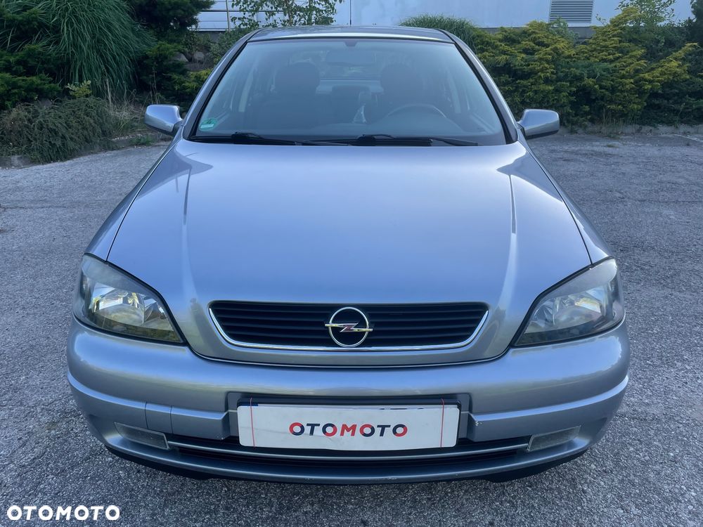 Opel Astra 1.6 NJoy - 23