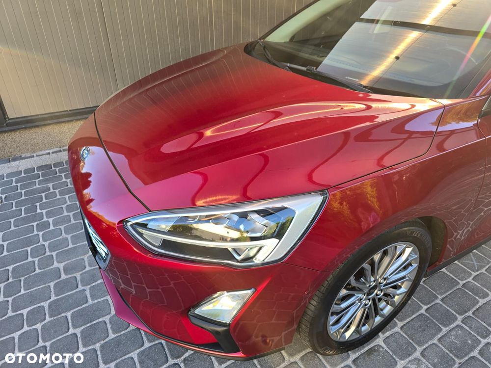 Ford Focus 1.5 EcoBoost Titanium ASS - 5