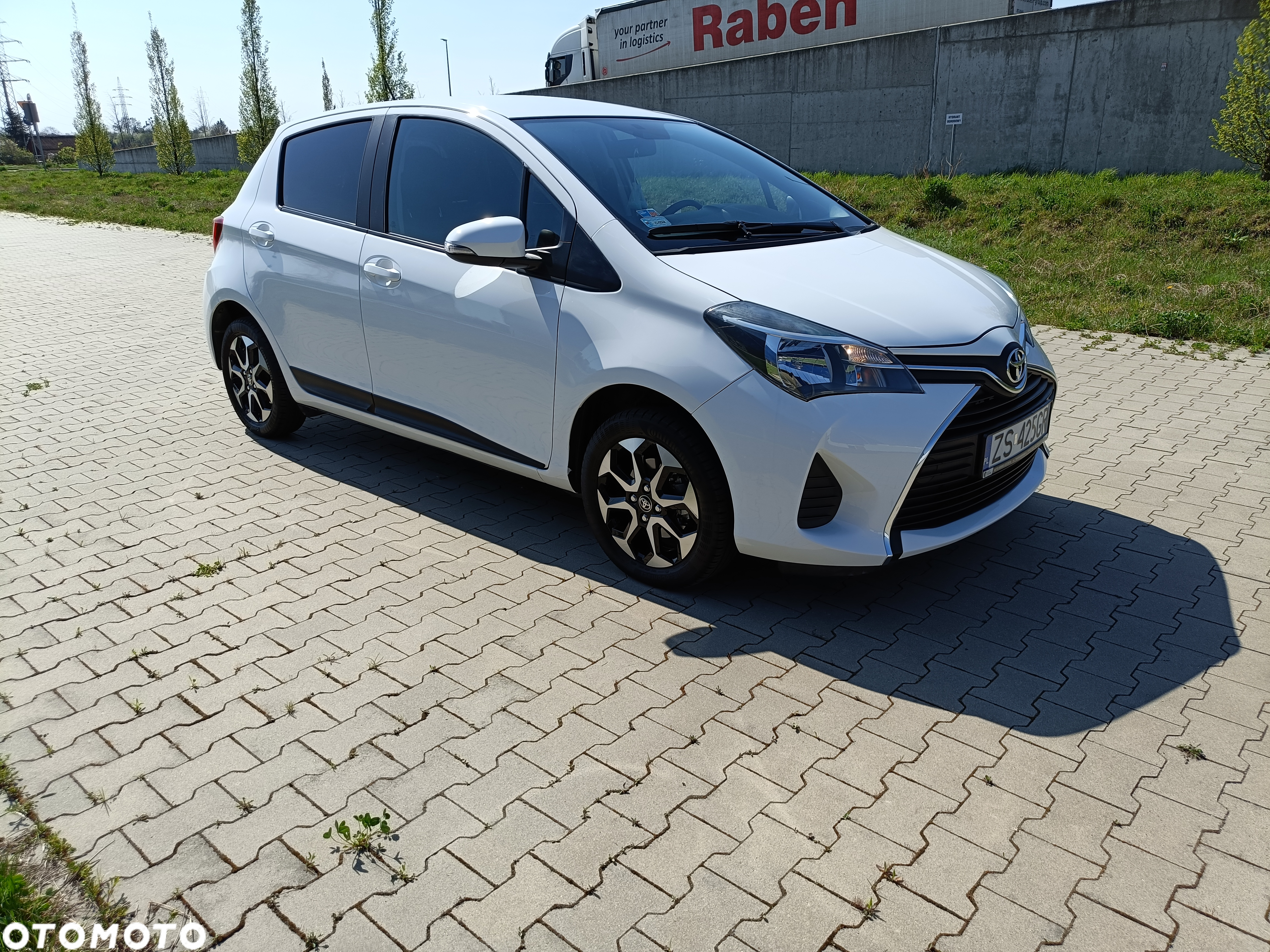 Toyota Yaris 1.0 Active - 9