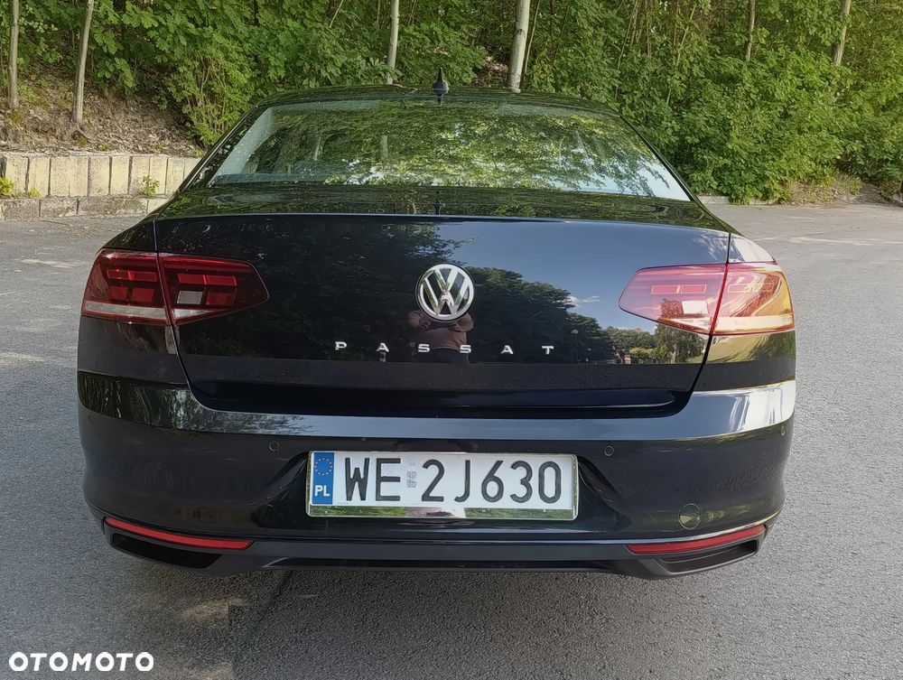 Volkswagen Passat 2.0 TDI EVO Business DSG - 28