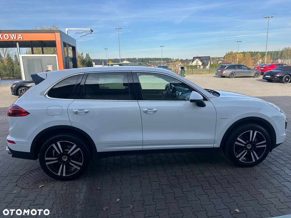 Porsche Cayenne Diesel Platinum Edition - 20