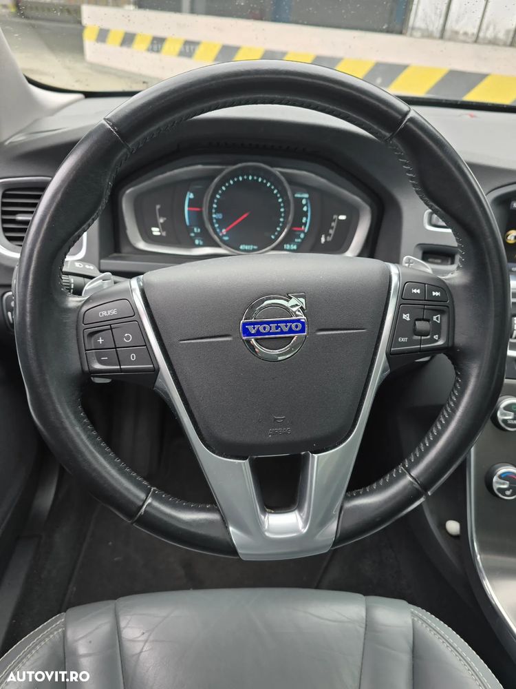 Volvo S60 T6 AWD Summum - 28