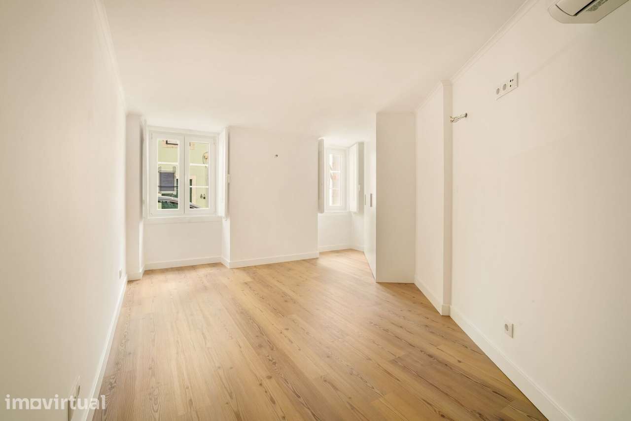 Apartamento T1 remodelado, Príncipe Real, Lisboa - Grande imagem: 3/32