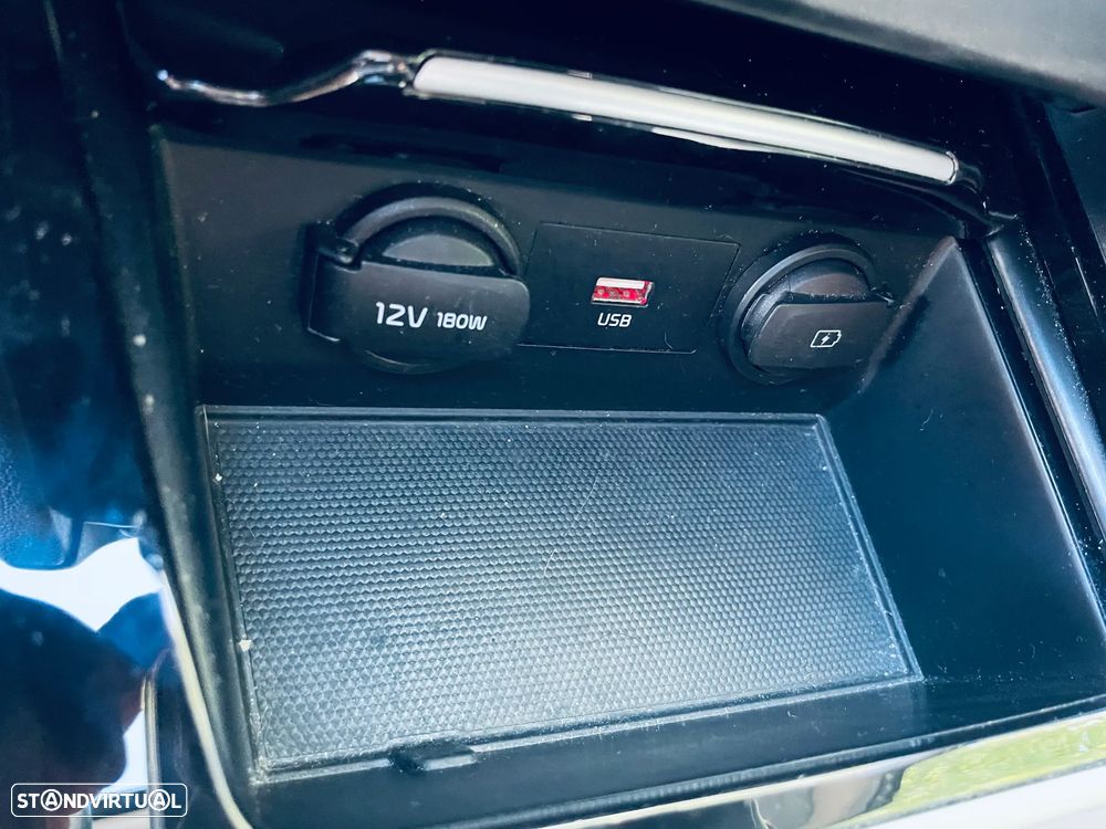 Kia XCeed - 23