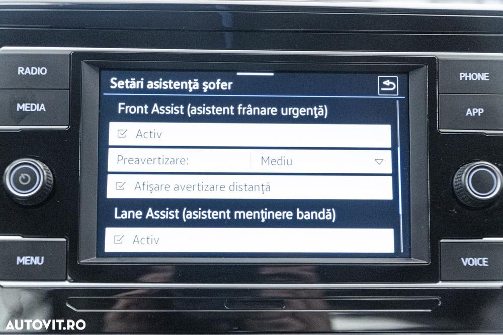 Volkswagen T-ROC 1.0 TSI OPF Style - 35