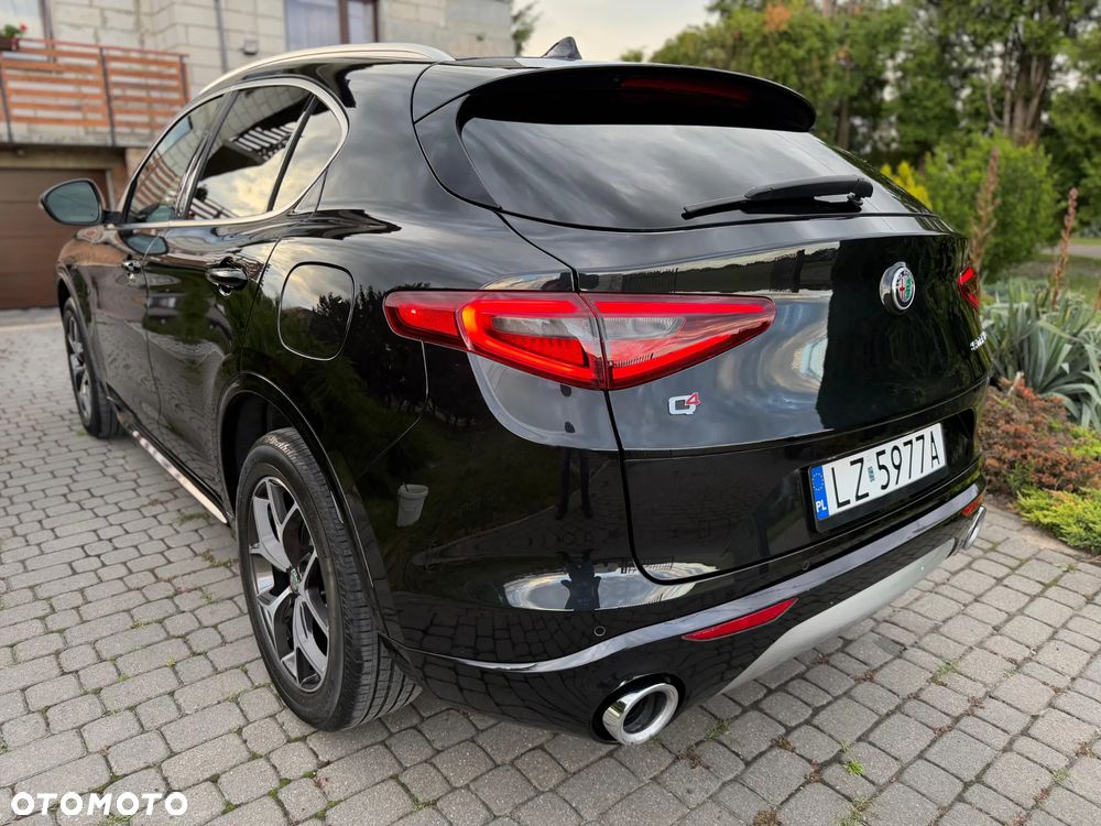 Alfa Romeo Stelvio 2.0 Turbo Estrema Q4 - 3