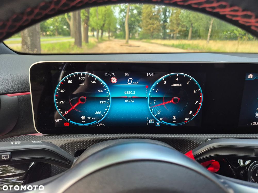 Mercedes-Benz Klasa A 220 4Matic 7G-DCT AMG Line - 12