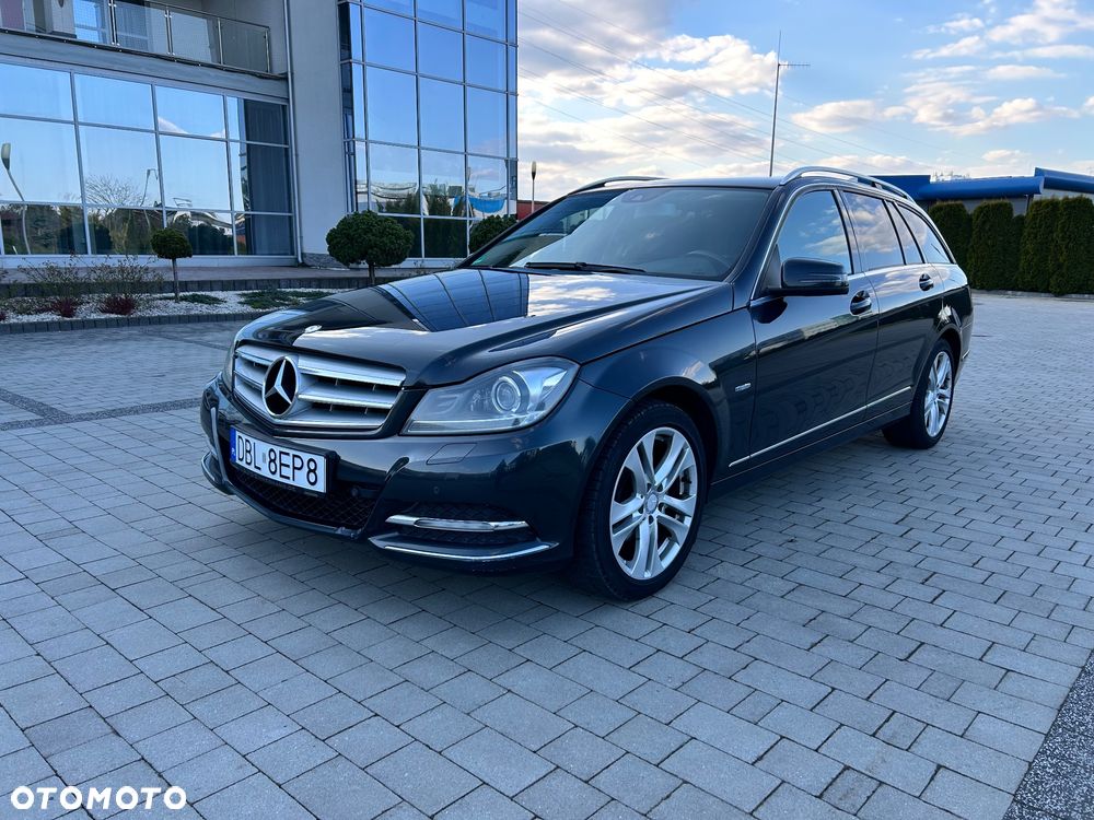 Mercedes-Benz Klasa C 200 CDI BlueEff Avantgarde - 1