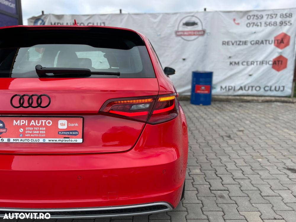 Audi A3 1.8 TFSI Quattro S tronic S line Sportpaket - 12