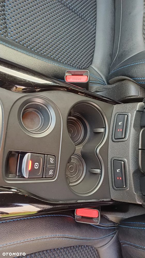 Renault Kadjar TCe 140 GPF BOSE EDITION - 24