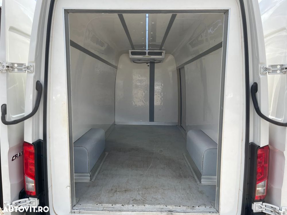 Volkswagen Crafter - 10