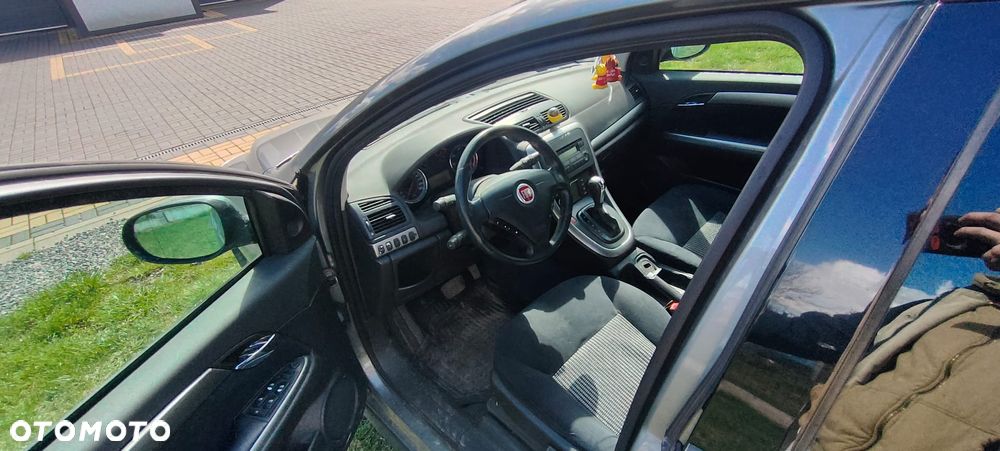 Fiat Croma 2.4 JTD Emotion - 7