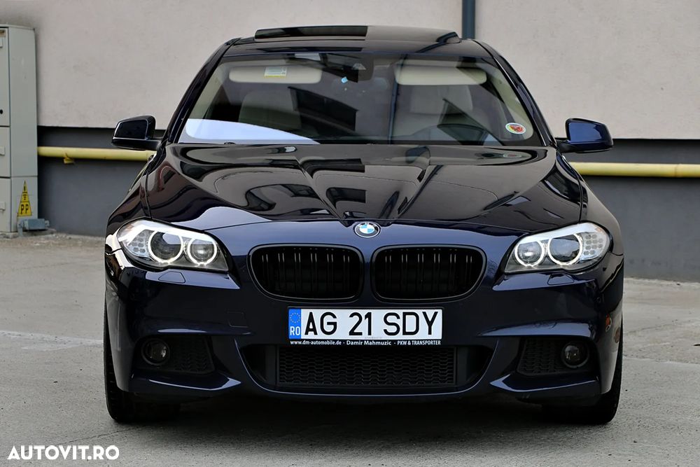 BMW Seria 5 525d Aut. Modern Line - 2