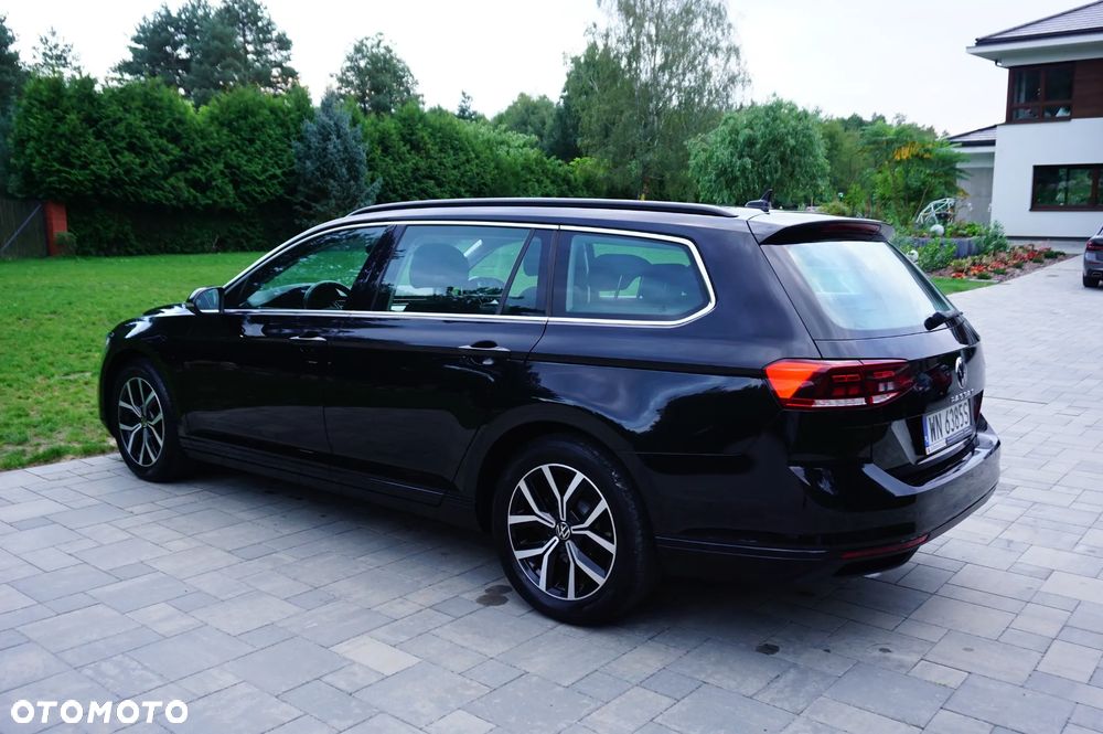 Volkswagen Passat Variant 1.5 TSI EVO Business - 10
