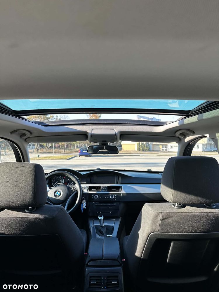 BMW Seria 3 318d - 13