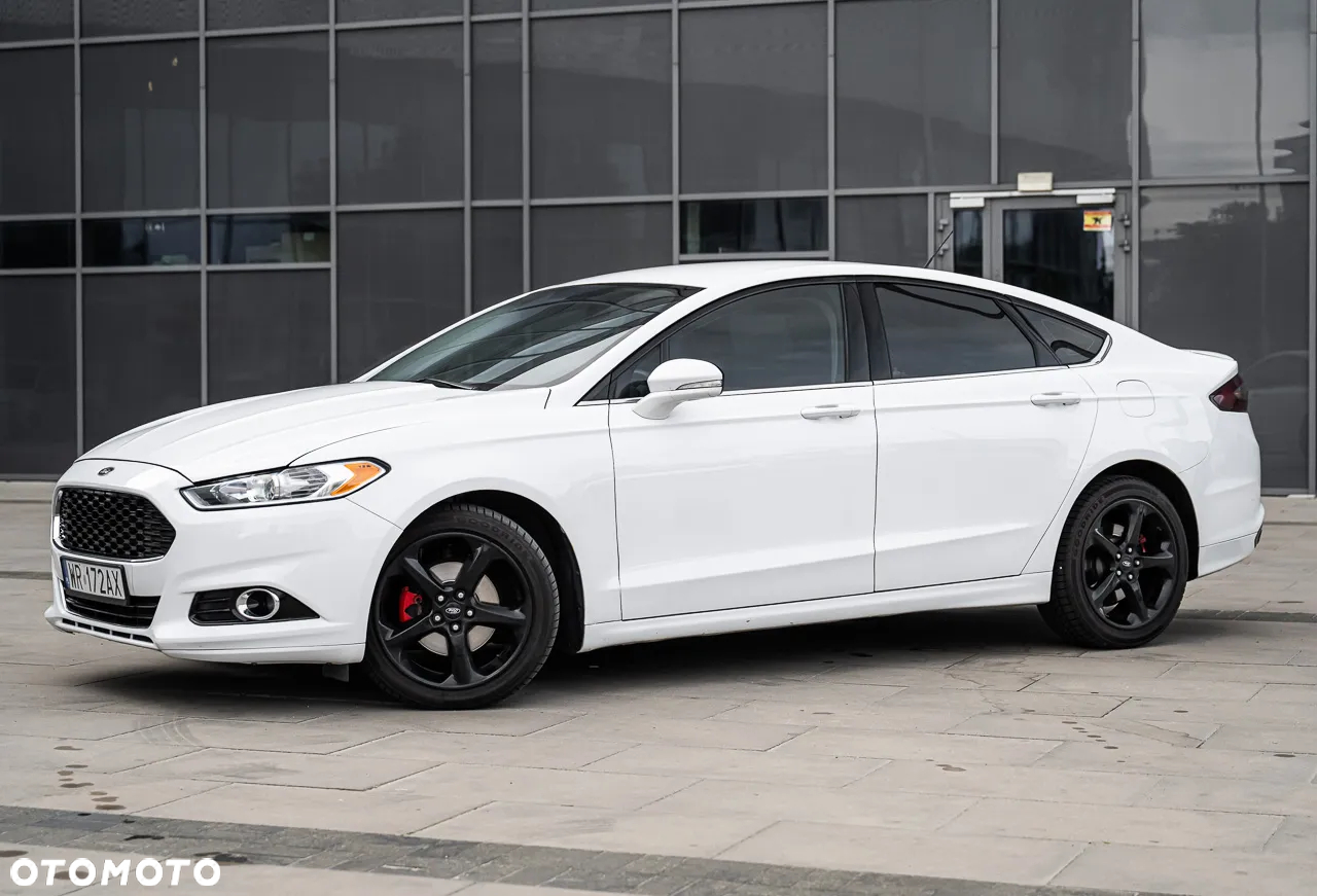 Ford Fusion - 7