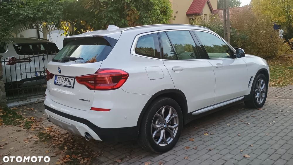 BMW X3 sDrive18d xLine - 3