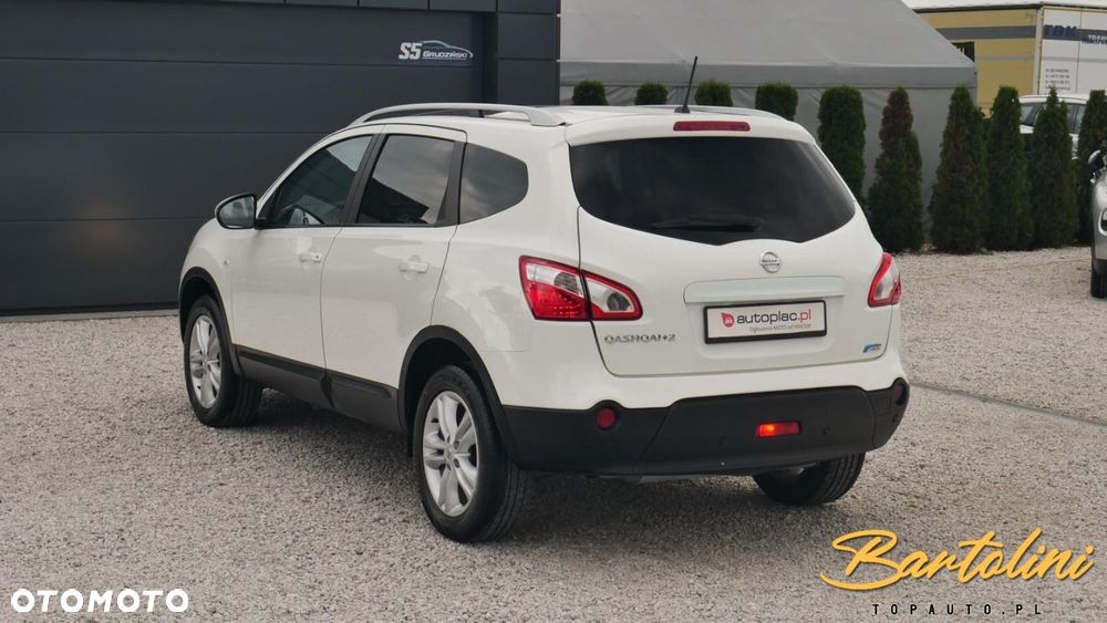Nissan Qashqai+2 - 5
