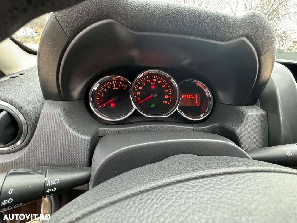 Dacia Duster 1.2 TCe 4x2 Laureate - 9