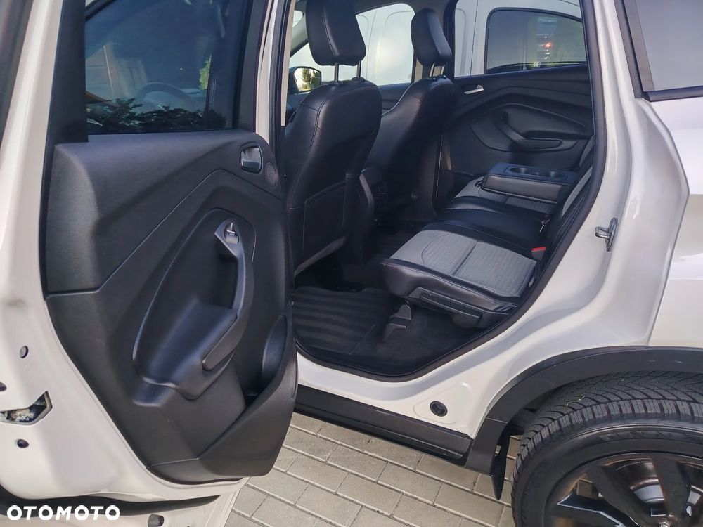 Ford Kuga - 7