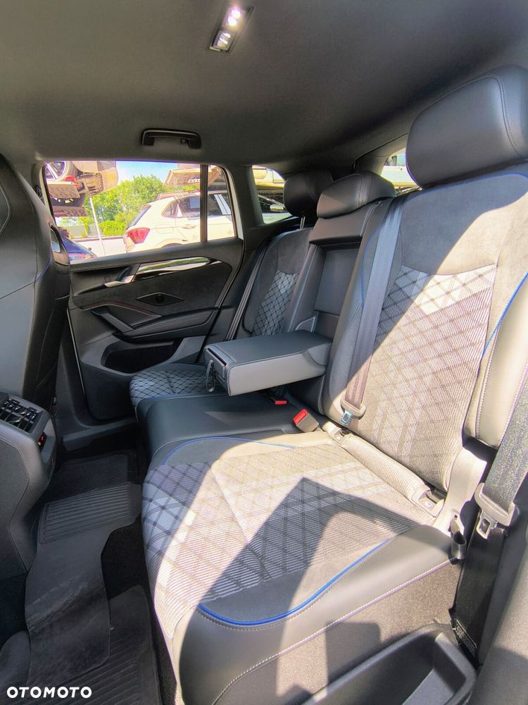 Volkswagen Tiguan 1.5 eTSI R-Line Plus DSG - 34