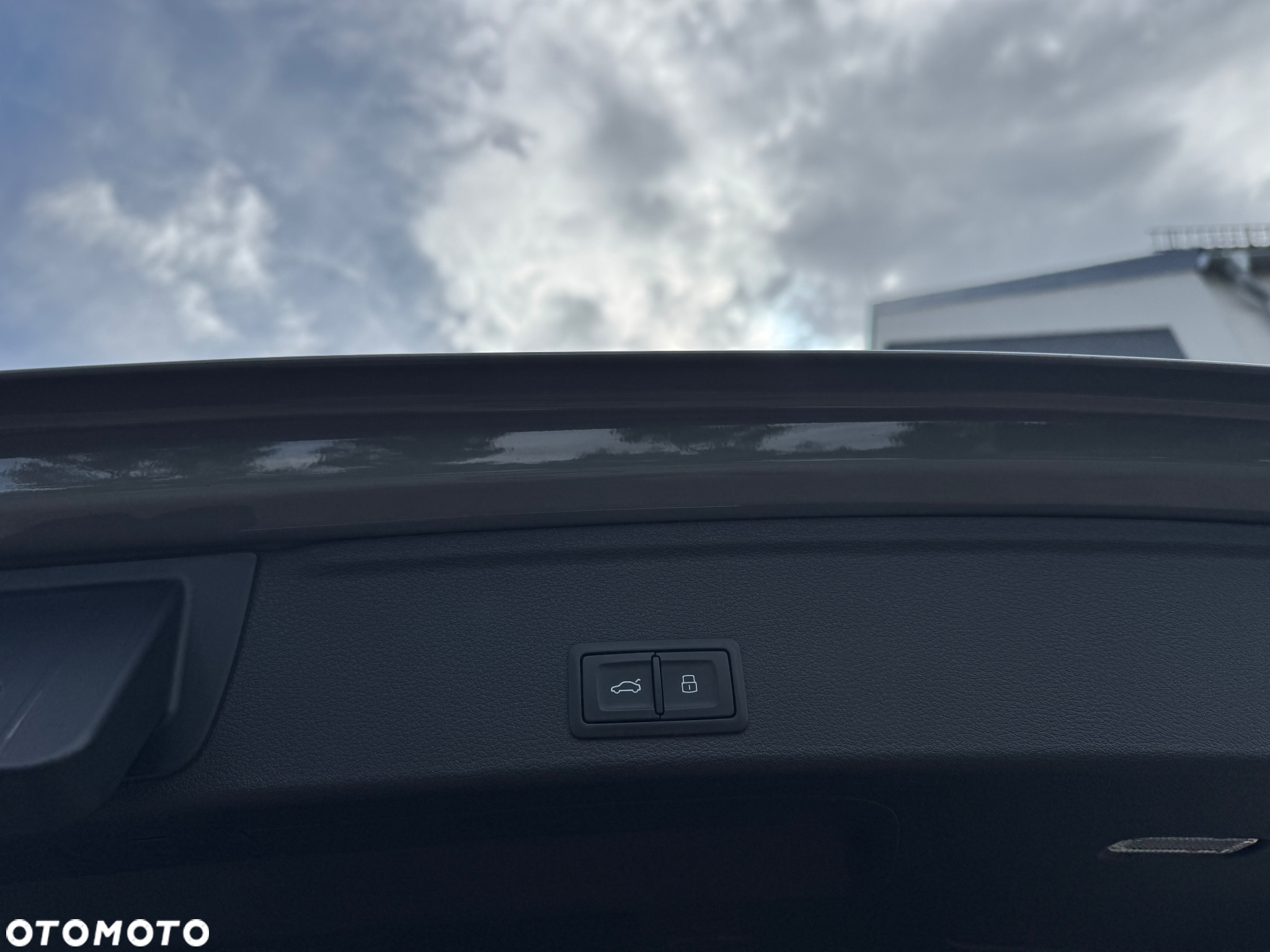 Audi A4 Avant 40 TDI quattro S tronic S line - 38