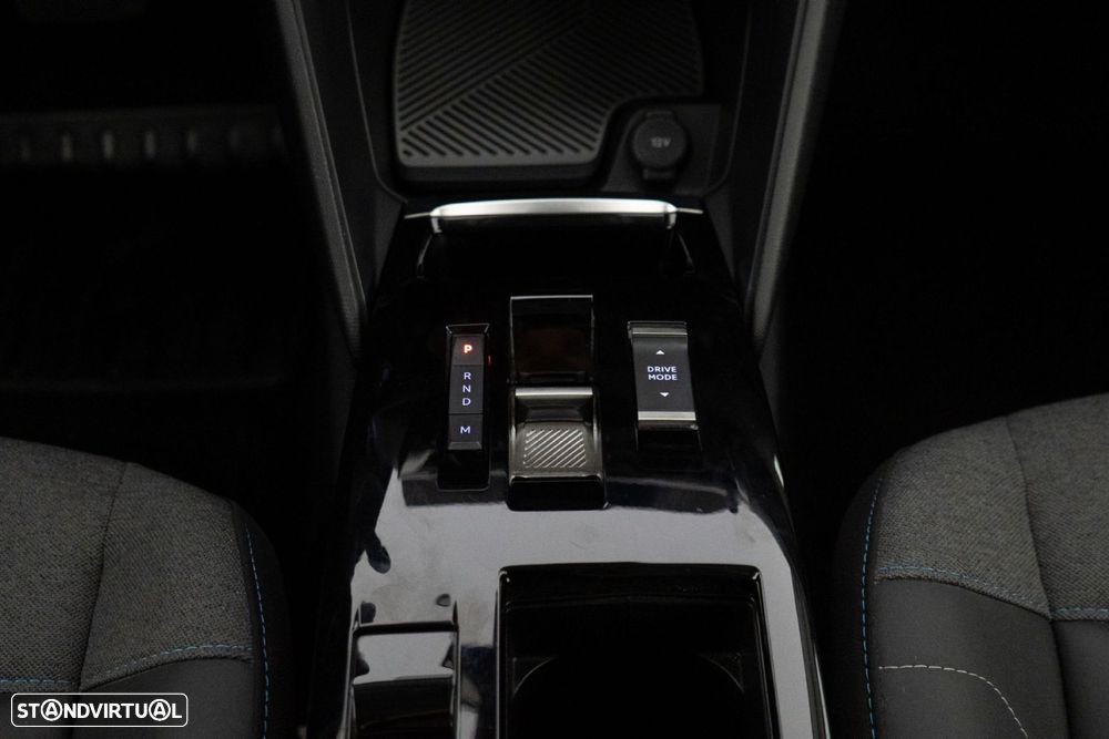 Citroën C4 1.2 PureTech Shine Pack EAT8 - 29