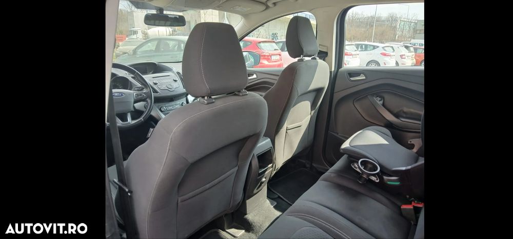 Ford Kuga 2.0 TDCi 4WD Trend - 7