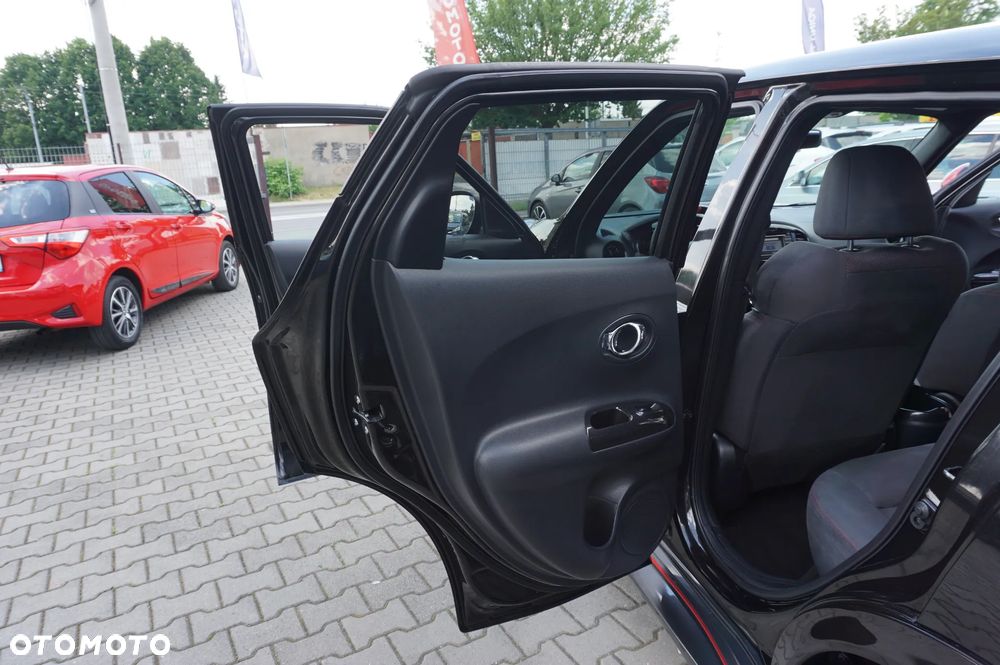 Nissan Juke 1.6 DIG-T ALL-MODE 4x4i CVT Nismo - 23