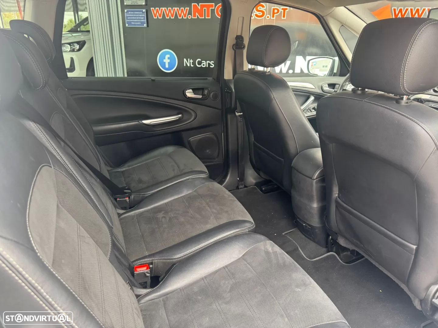 Ford S-Max 2.0 TDCi Titanium 7L - 15
