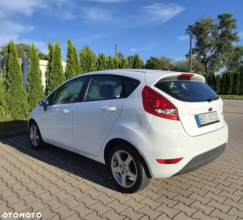 Ford Fiesta 1.25 Champions Edition - 12