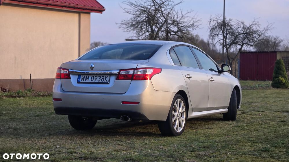 Renault Latitude 2.0 dCi Privilege - 6