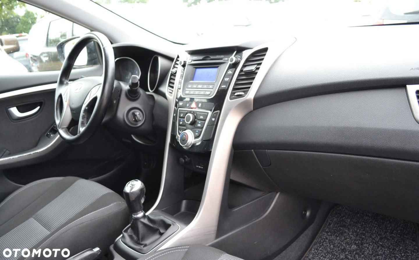 Hyundai i30 1.6 Comfort - 32