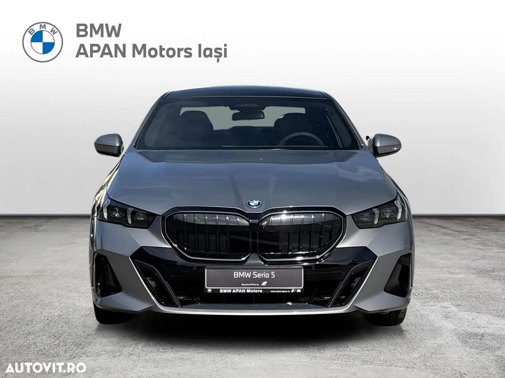 BMW Seria 5 530e xDrive Aut. - 3