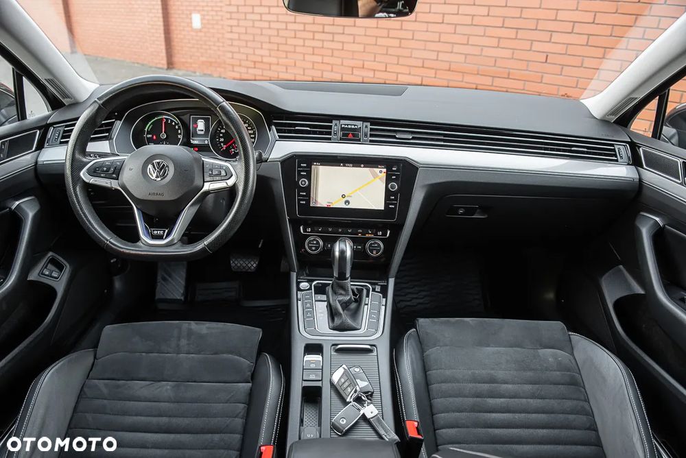 Volkswagen Passat Variant 1.4 TSI DSG GTE - 31