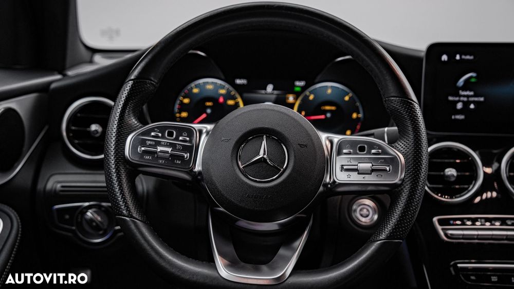 Mercedes-Benz GLC Coupe 220 d 4Matic 9G-TRONIC AMG Line - 22