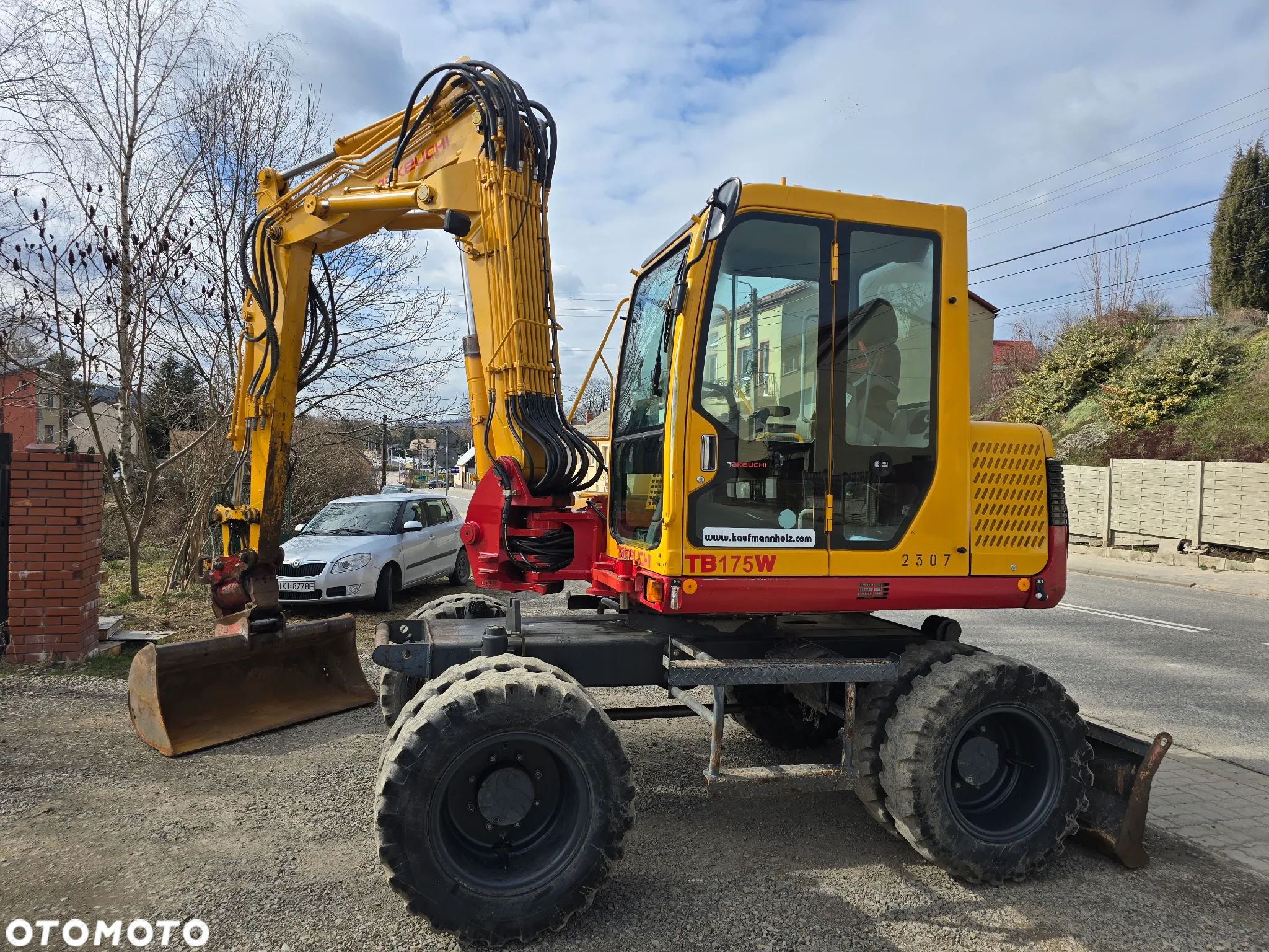 Takeuchi TB 175W Powertilt - 11