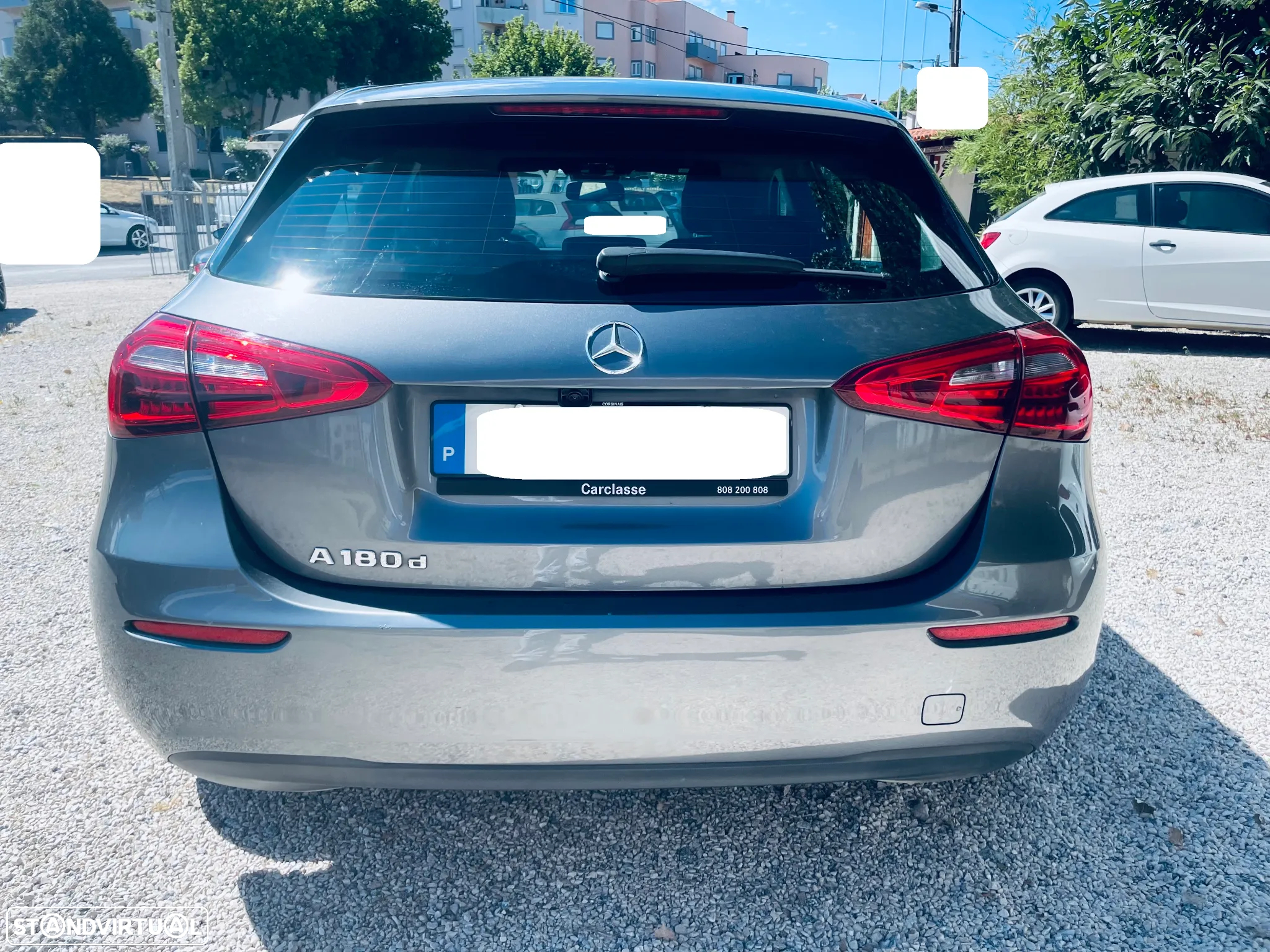 Mercedes-Benz A 180 d Style Plus - 2