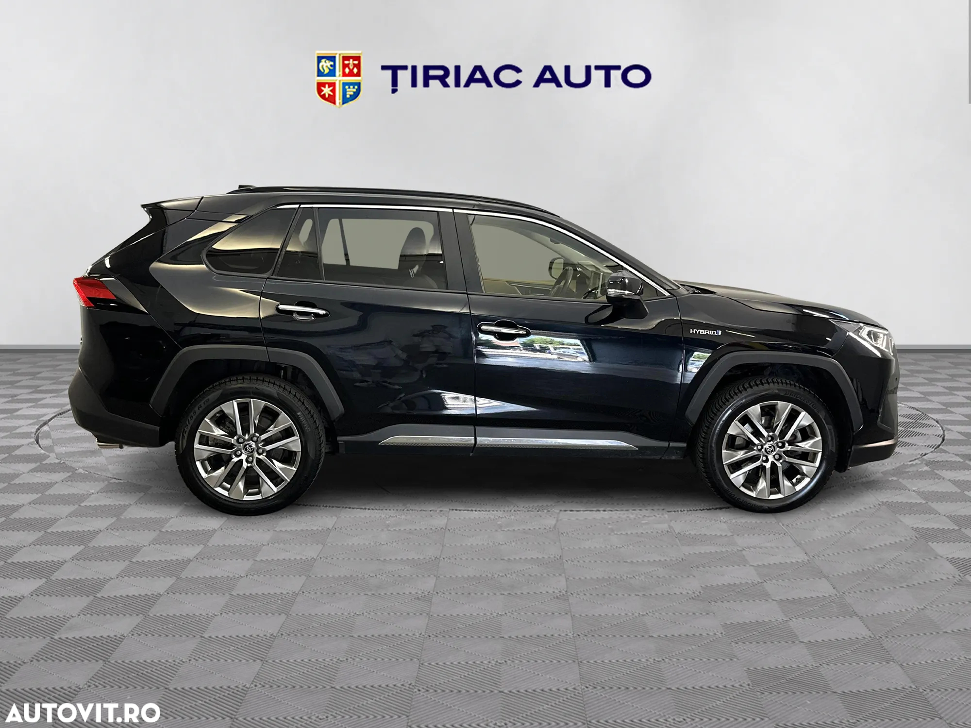 Toyota RAV4 2.5 4x4 Hybrid Black Edition - 6