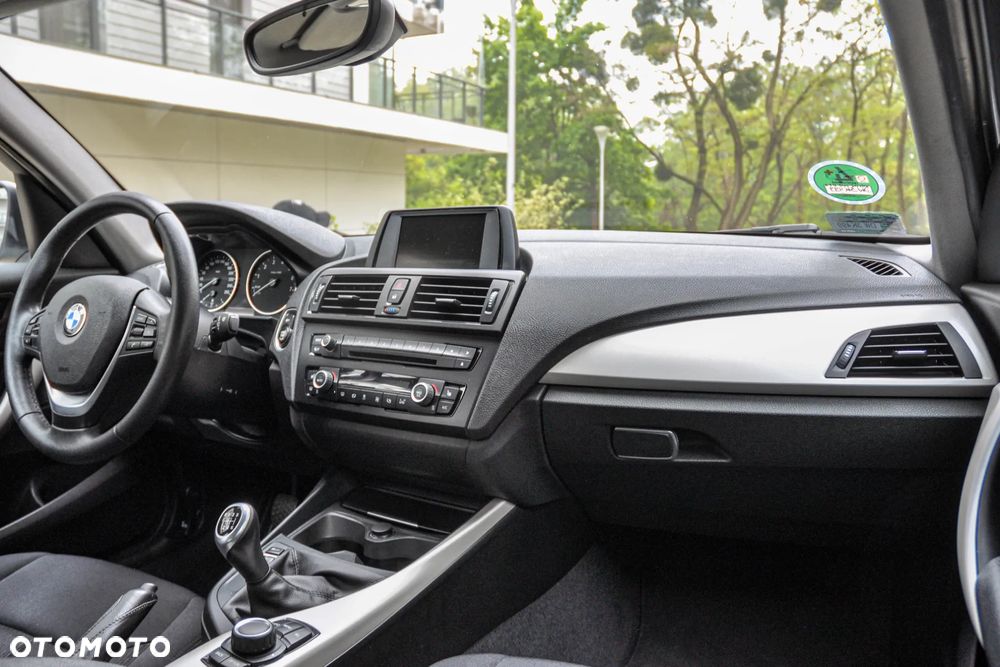 BMW Seria 1 - 10