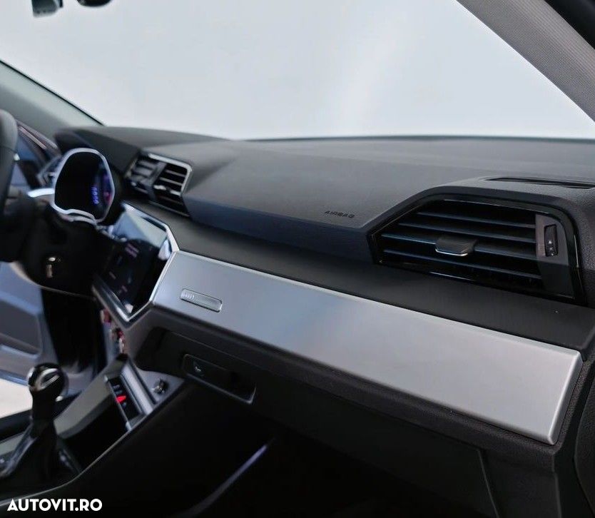 Audi Q3 1.5 35 TFSI S tronic MHEV Advanced - 10