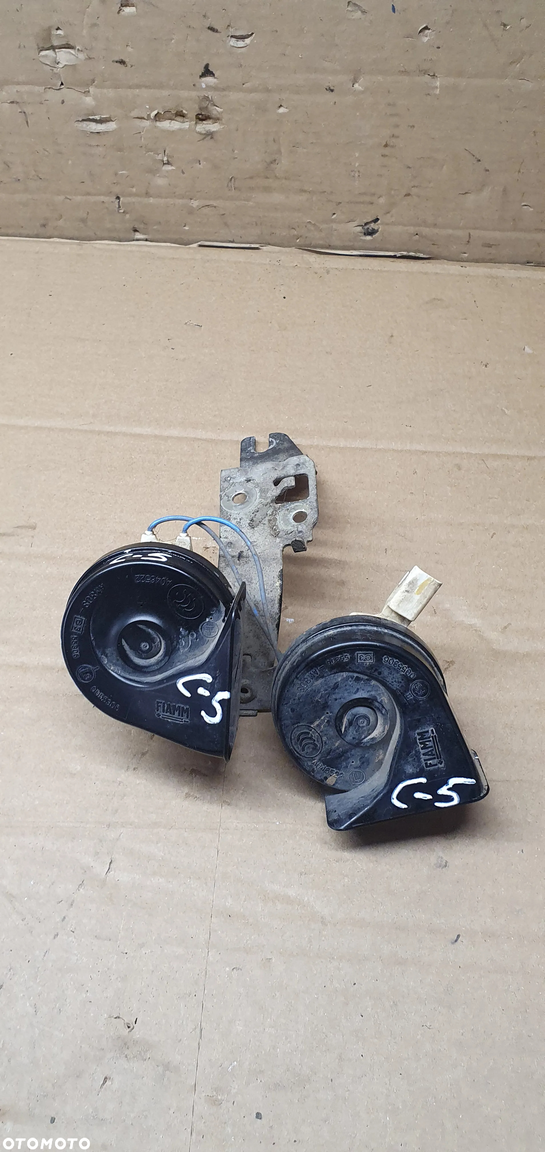 Klakson sygnał dźwiękowy klaksony Citroen C5 III 9684804180 - 3