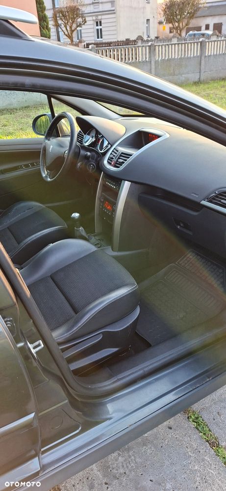 Peugeot 207 Outdoor 1.6 HDi - 8