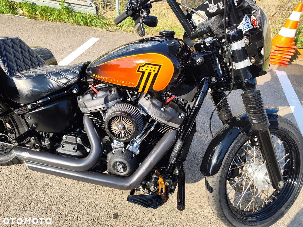 Harley-Davidson Softail Street Bob - 5