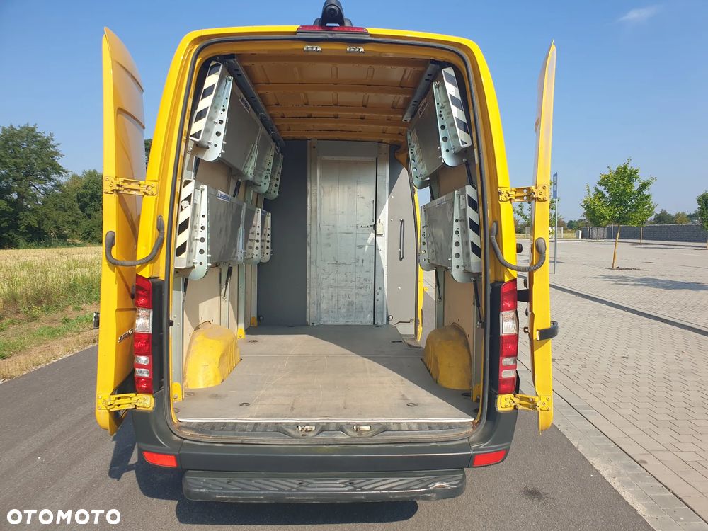 Mercedes-Benz SPRINTER - 9