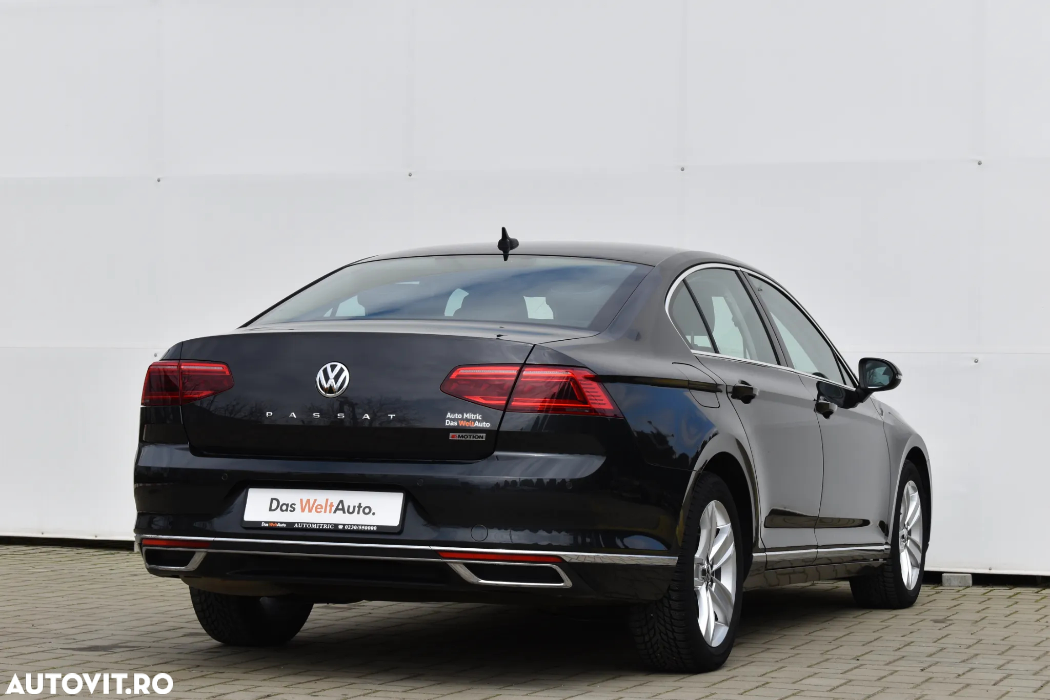 Volkswagen Passat 2.0 TDI SCR 4Mot DSG Highline - 3